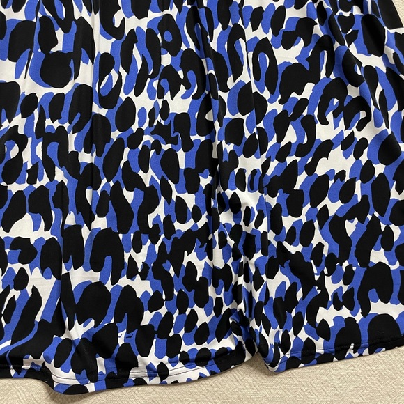 Leota Mindy Snow Leopard Print Midi Dress 1X - Picture 2 of 8